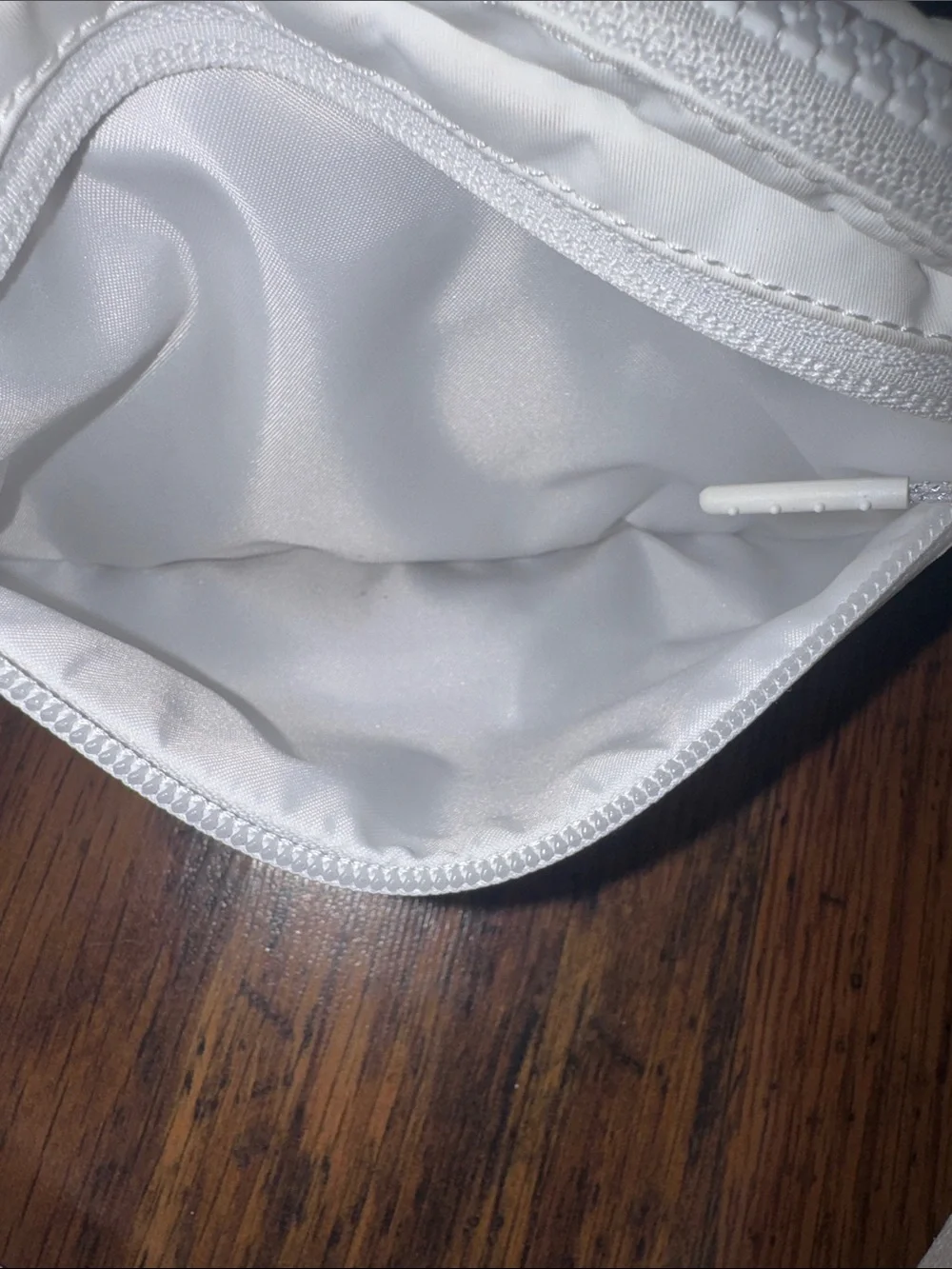 lululemon athletica White Waist Bag Belt Pack 43.T